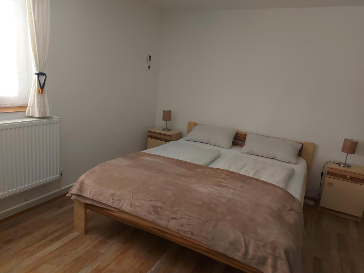 Potyka Apartman Tiszafüred Exteriér fotografie